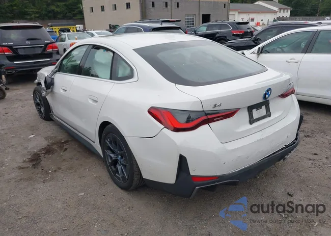 WBY43AW0XRFS64888: 42496622