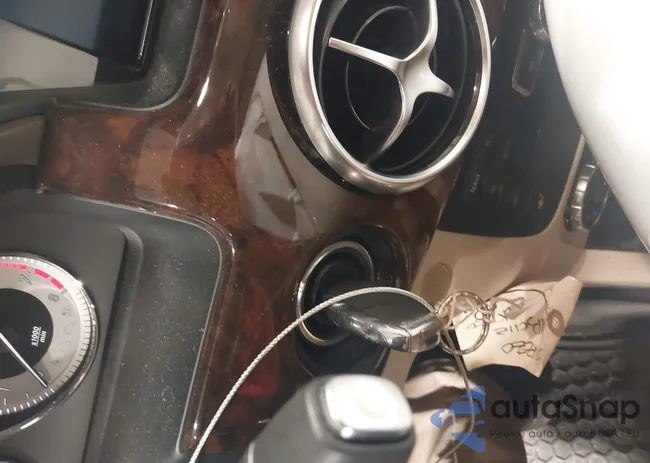 WDCGG8JB9FG418642: 42497754