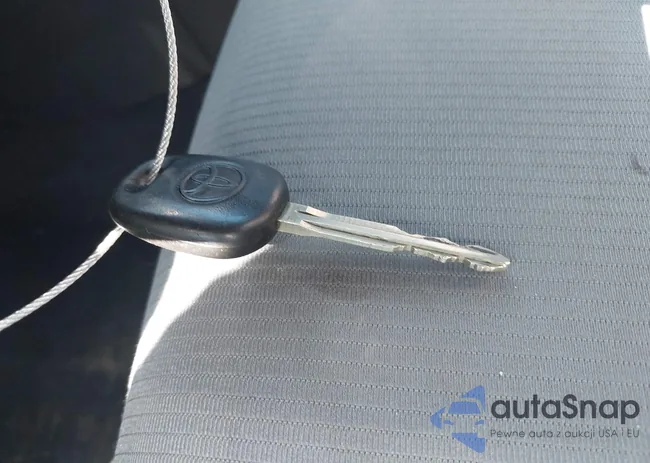 2T1BURHE9EC025896: 42497849