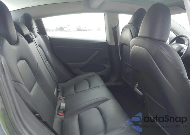 5YJ3E1EB5PF656186: 42497997