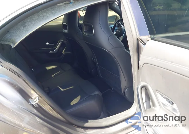 WDD5J4HBXLN030975: 42498096