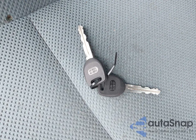 JF1GG68565G806877: 42498098