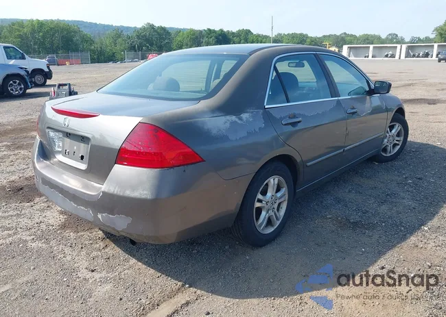 1HGCM56766A184058: 42498143