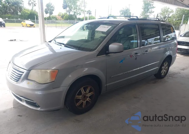 2C4RC1BG0DR658041: 42498154