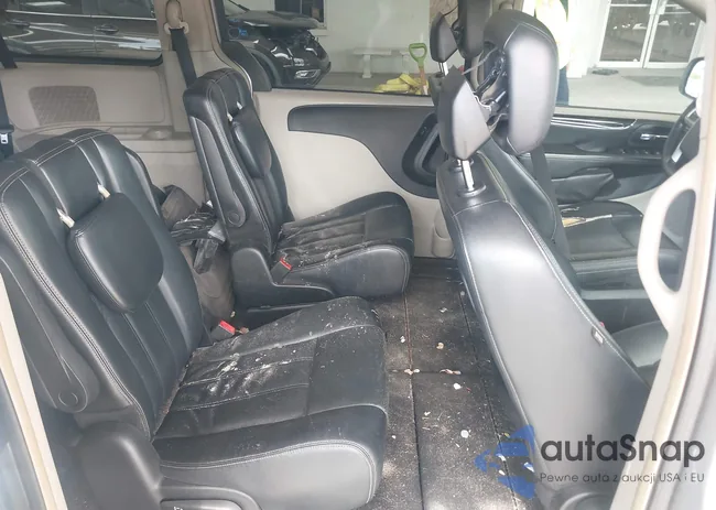 2C4RC1BG0DR658041: 42498154