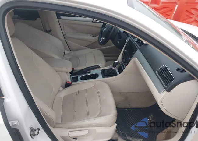 1VWBH7A37DC068249: 42498256