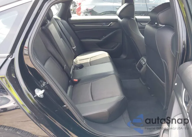 1HGCV1F3XNA017879: 42498276