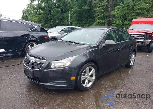 1G1PE5SB6E7399211: 42497310