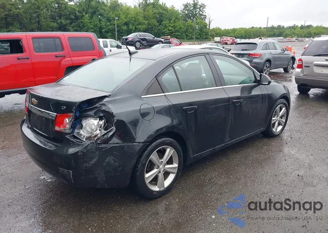 1G1PE5SB6E7399211: 42497310