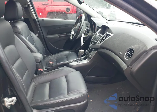 1G1PE5SB6E7399211: 42497310