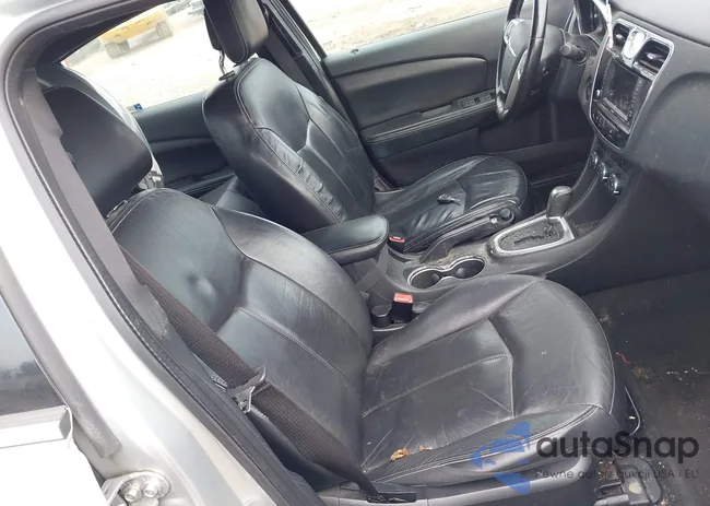 1C3BC2FG7BN526765: 42497354