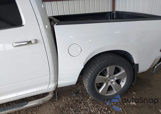 1C6RD6LT2CS169909: 42497404