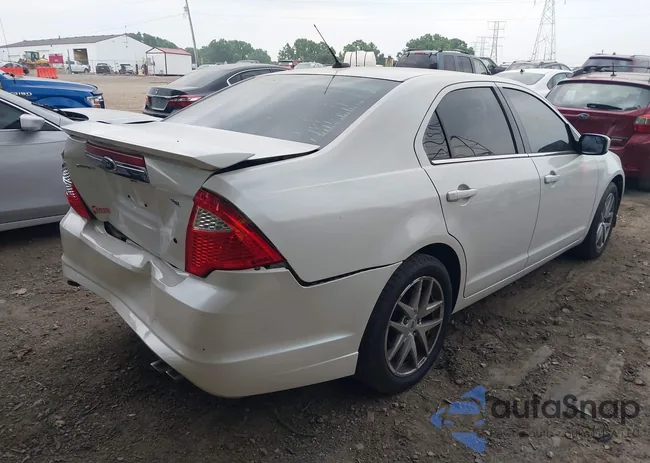 3FAHP0JA3CR106913: 42498756