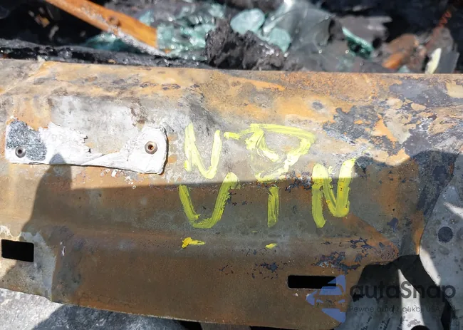 1FM5K8B86FGA28592: 42498833