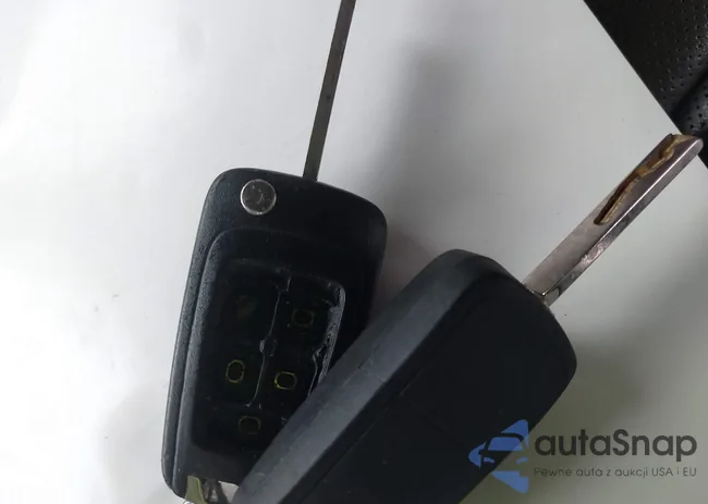 2CNALFEW2A6352853: 42498875