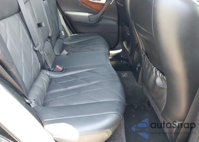 JN8CS1MW8EM410917: 42498946