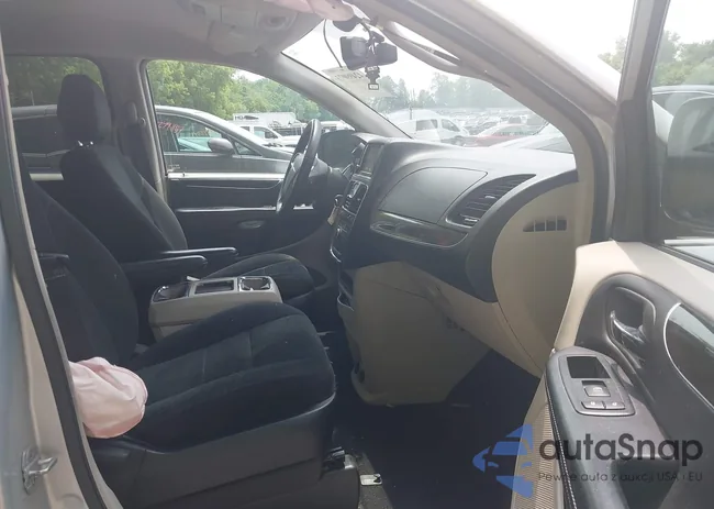 2C4RC1BG8CR116779: 42499073