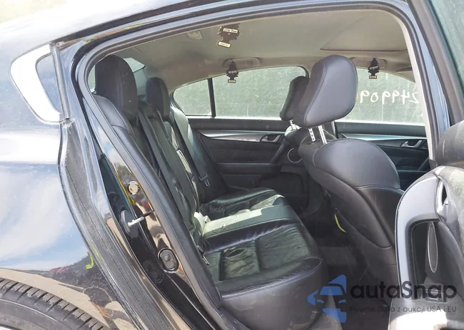 19UUA8F59BA001310: 42499090