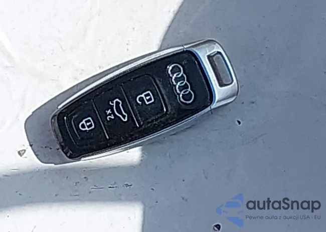 WAUCJBFW4R7003230: 42499108