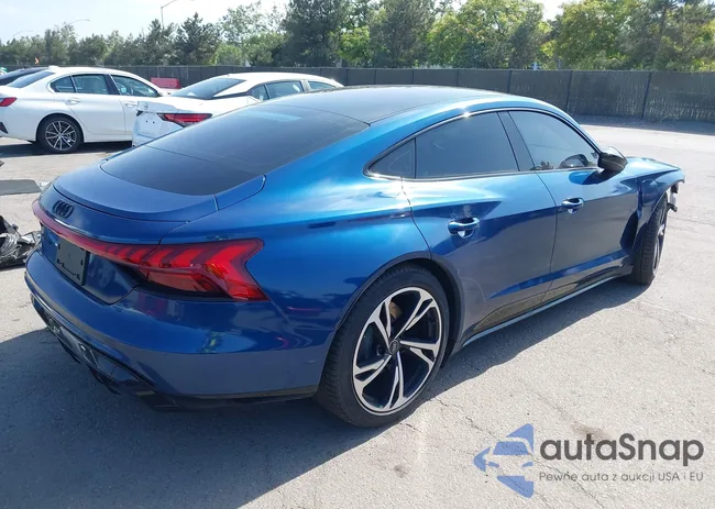 WAUCJBFW4R7003230: 42499108