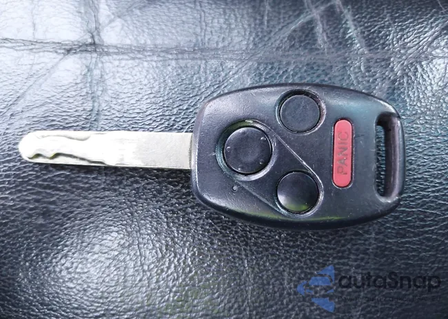 1HGCS22898A013066: 42499110