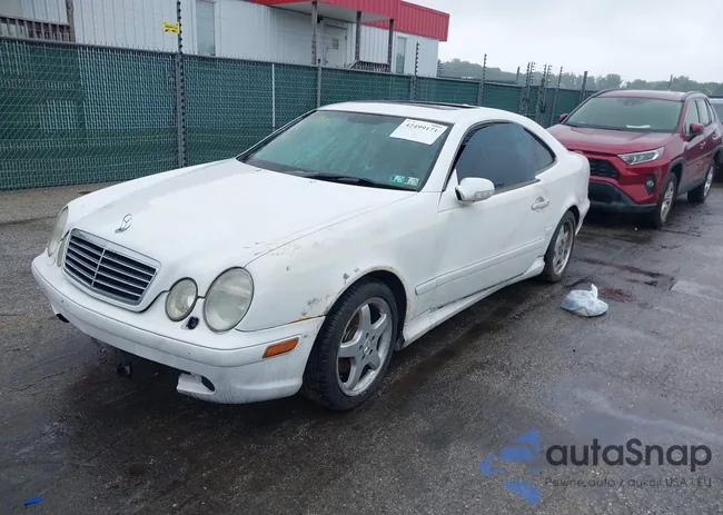 WDBLJ70G4YF151852: 42499171