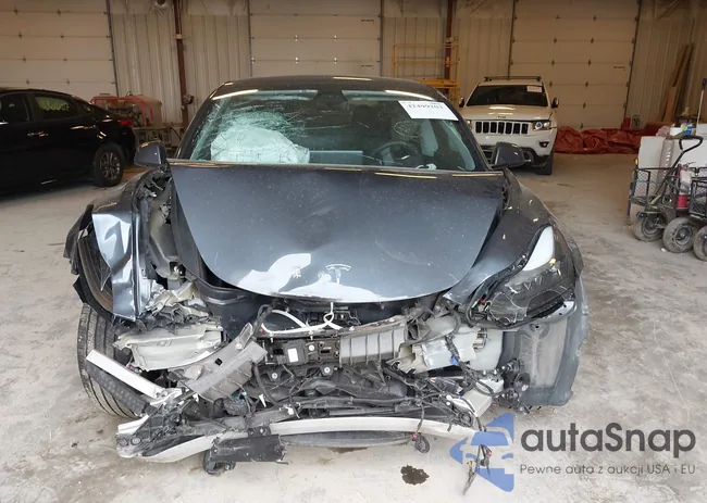 5YJ3E1EB7MF869300: 42499203