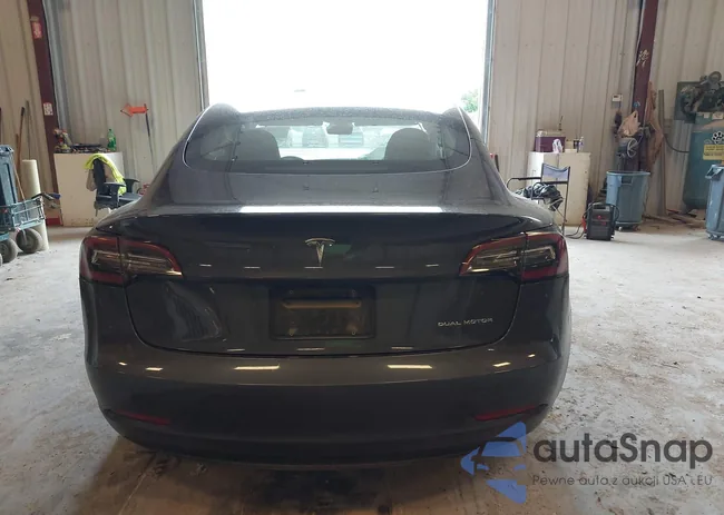 5YJ3E1EB7MF869300: 42499203