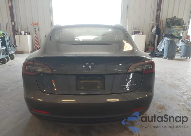 5YJ3E1EB7MF869300: 42499203