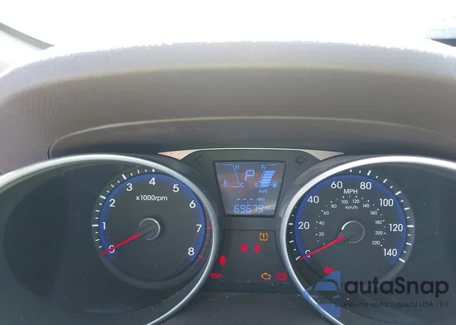 KM8JTCAF9FU074899: 42499206