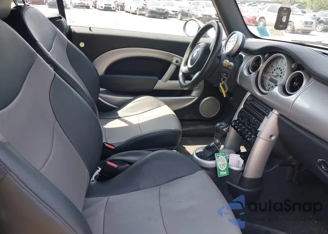 WMWRH33546TL93272: 42499255