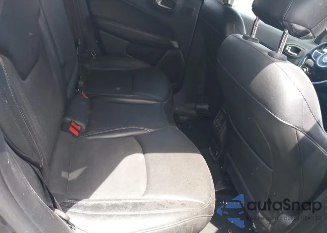 3C4NJDBBXMT595716: 42498300