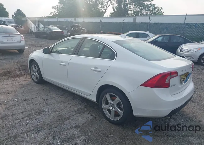 YV1612FS1D2180461: 42498316