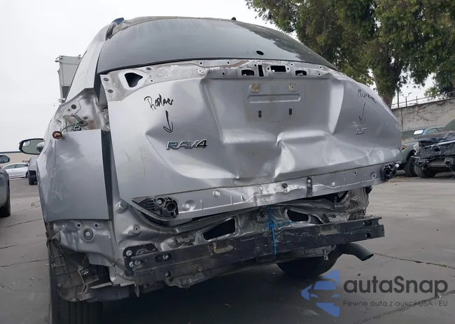 JTMZFREV8JD126387: 42498352