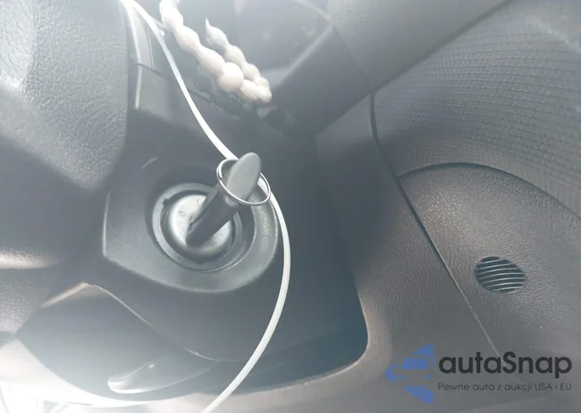 NM0LS7E73H1331745: 42498469