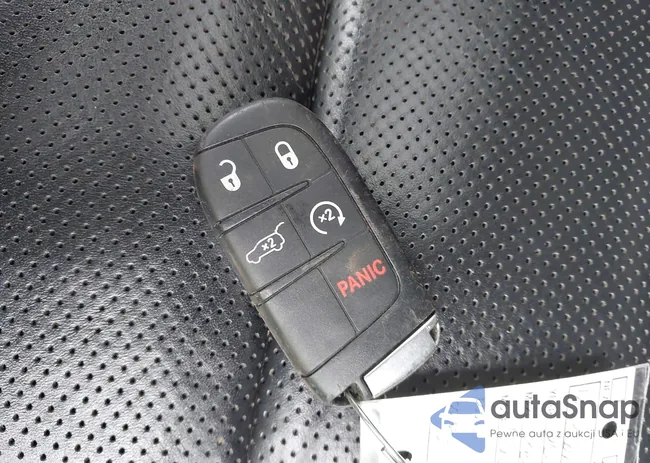 1C4RJFBG6FC653666: 42498524