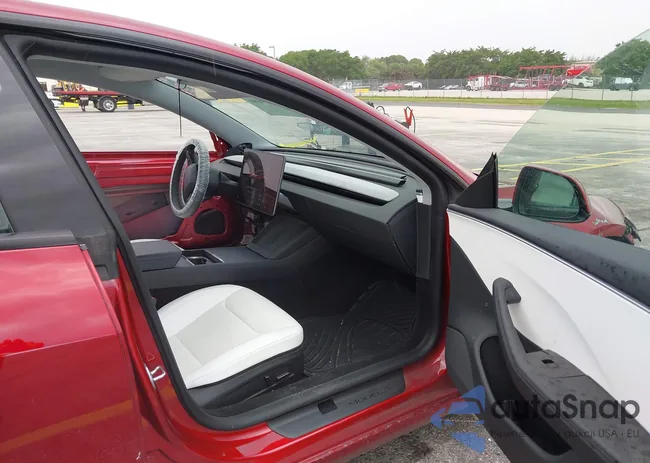 5YJ3E1EA2SF881830: 42499684