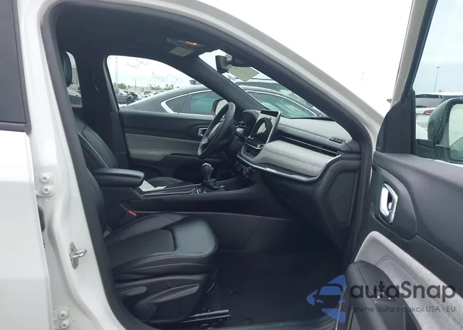 3C4NJDBN3RT597390: 42499864