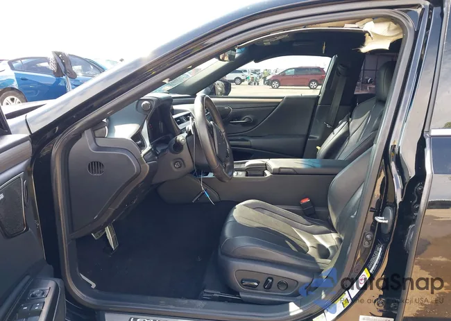 58ABZ1B1XKU003434: 42499992