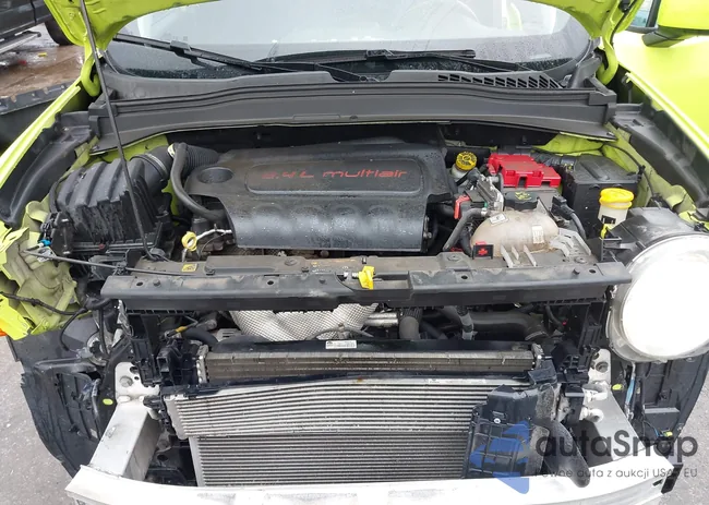 ZACCJBBB9JPH91774: 42500071