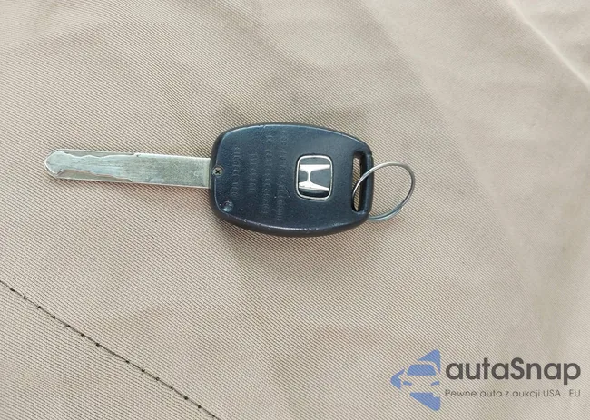 1HGCP36868A027329: 42500136