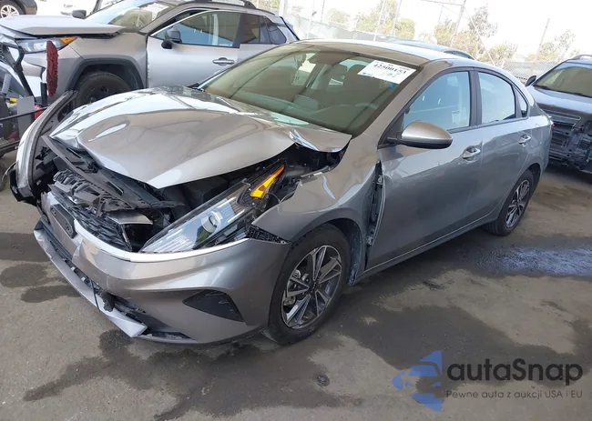 3KPF24AD5RE709671: 42500153