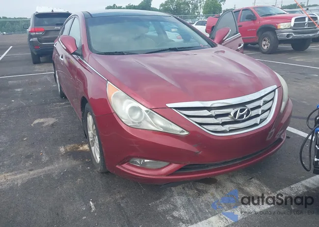 5NPEC4AC9DH670944: 42500180