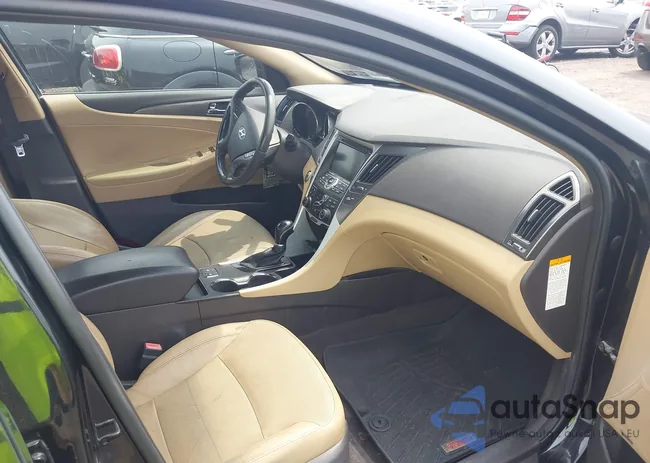 KMHEC4A44CA043692: 42500239