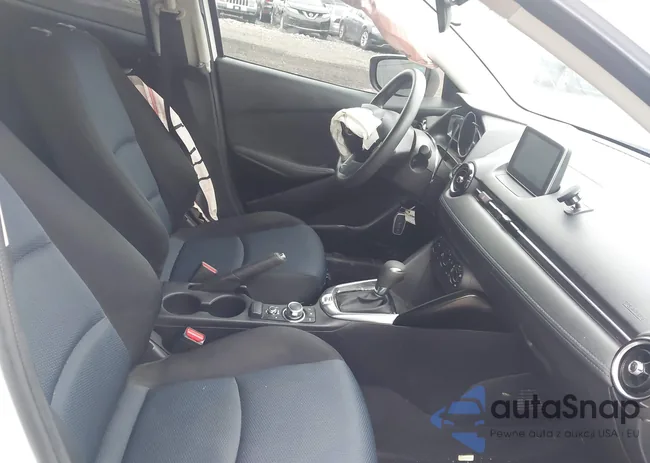 3MYDLBYVXHY156540: 42499364