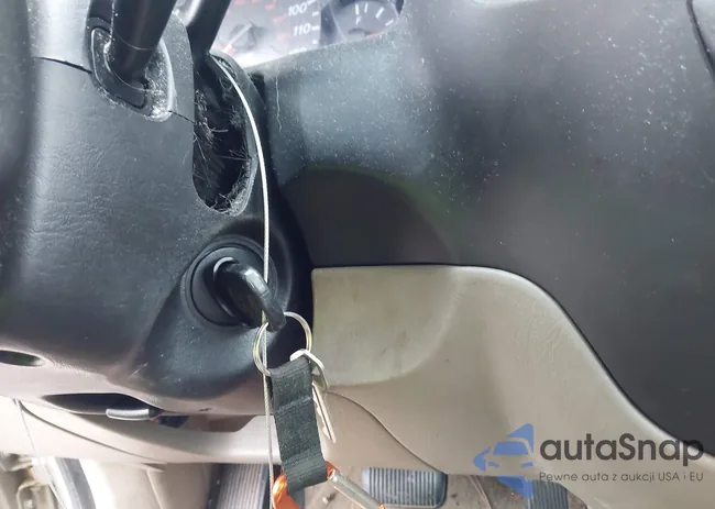 4F2CU09112KM28471: 42500683