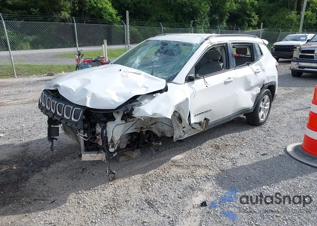 3C4NJDBB4NT136439: 42500800