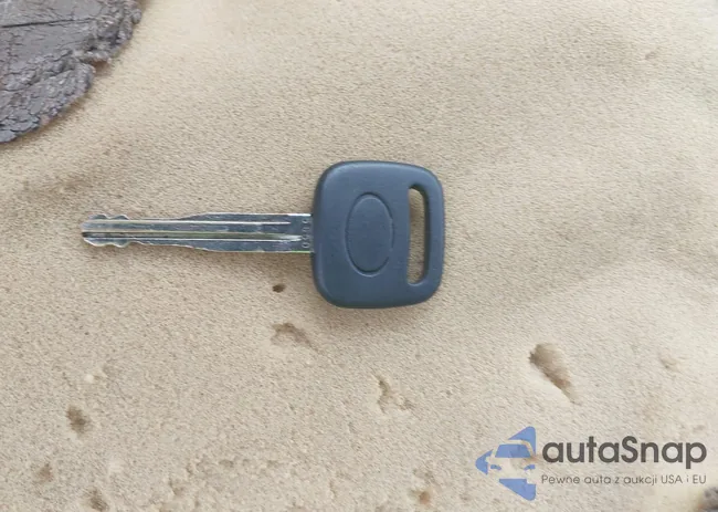 4T1BF28K6XU076037: 42500577