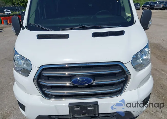 1FBAX2C89LKA42922: 42501650