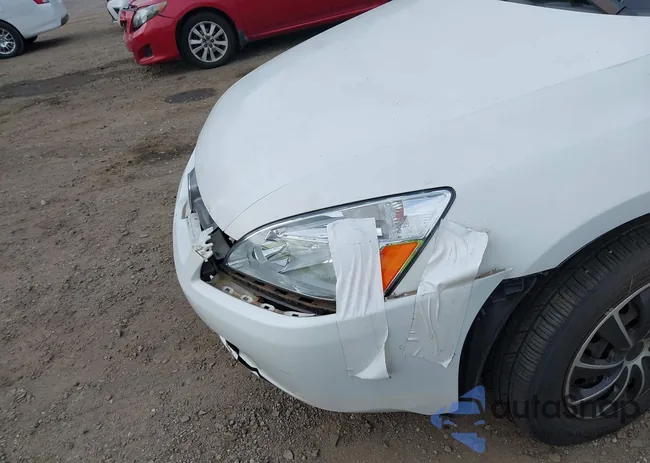 1HGCM56435A032839: 42501661